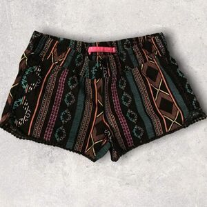: : TINSELTOWN Boho Festival Print Shorts : :